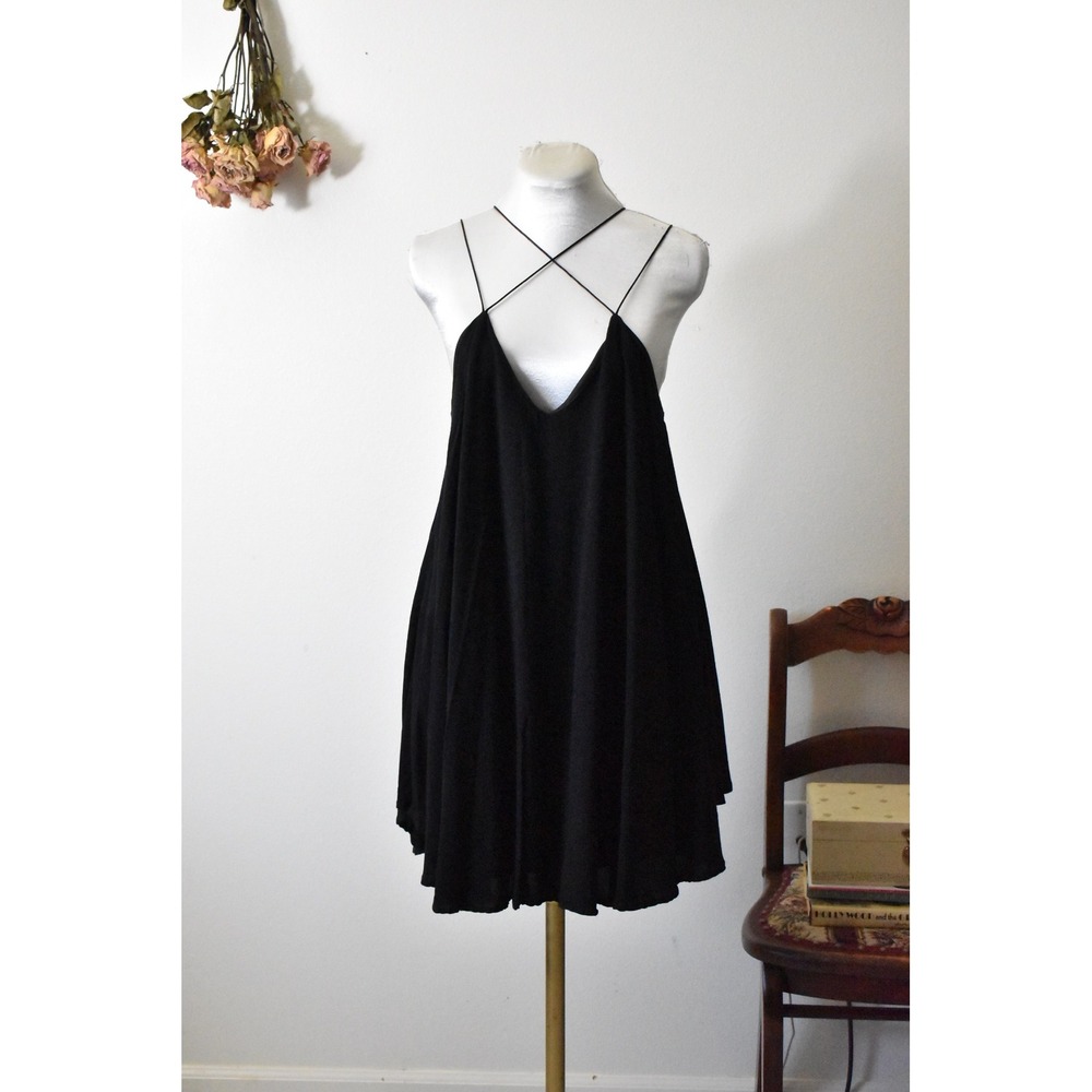 Audrey 3+1 Black Cross Strap V-Neck Trapeze Mini Dress Womens Small